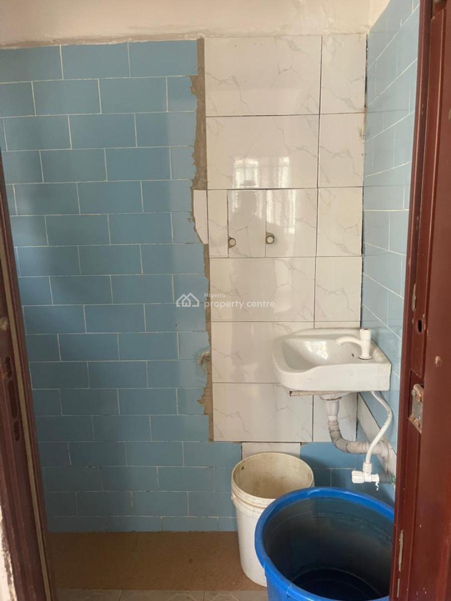 Spacious 1 Bedroom Apartment, Eleganza Gardens Opposite Vgc, Lekki, Lagos, Mini Flat (room and Parlour) for Rent