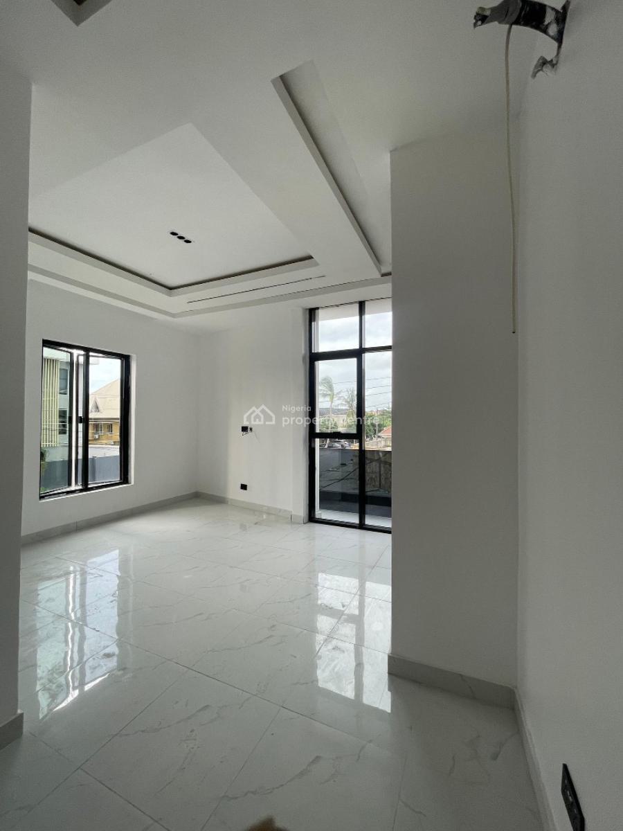 Tastefully Finished 4 Bedroom Terraced Duplex with Pool, Gym and Cinem, Lekki Phase 1, Lekki, Lagos, Terraced Duplex for Sale