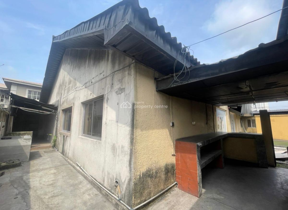 Premium Commercial Bungalow Off Admiralty Way, Off Admiralty Way, Lekki Phase 1, Lekki, Lagos, Detached Bungalow for Rent