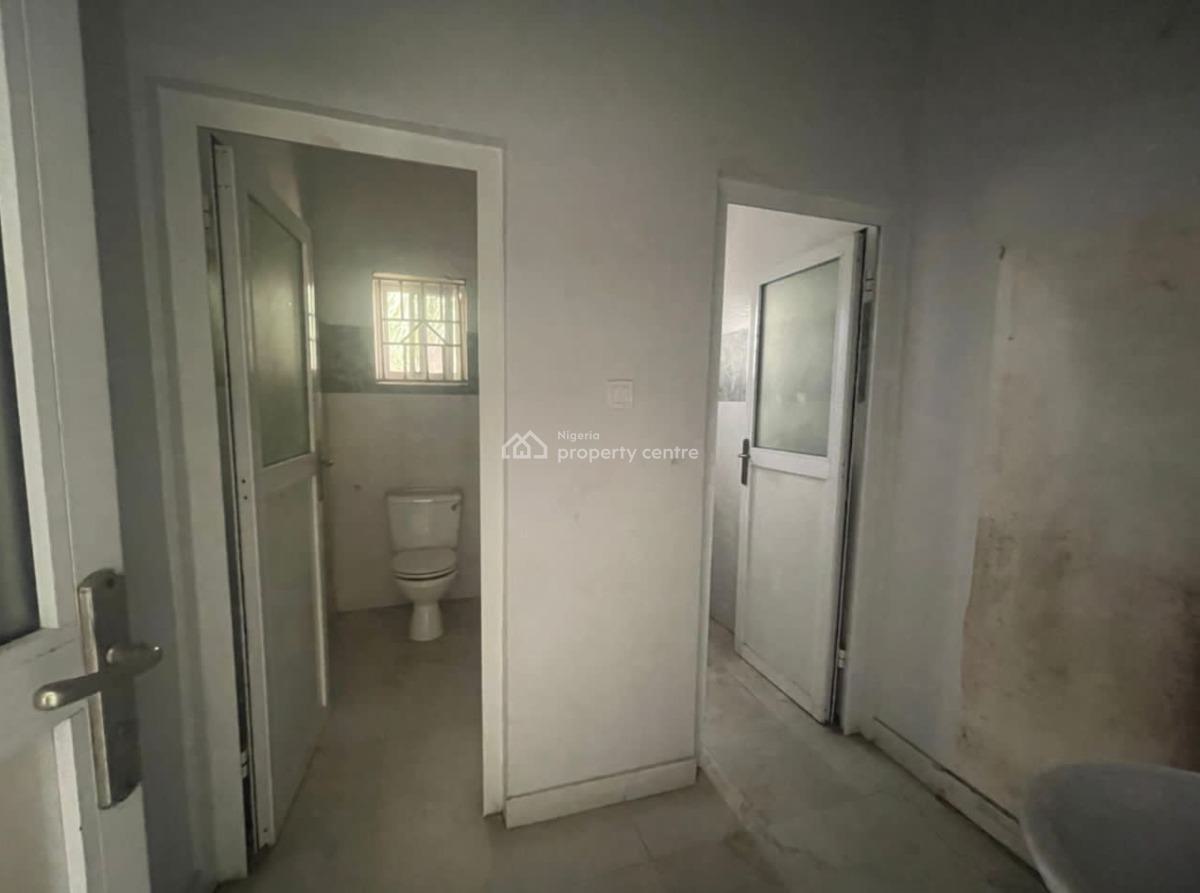 Premium Commercial Bungalow Off Admiralty Way, Off Admiralty Way, Lekki Phase 1, Lekki, Lagos, Detached Bungalow for Rent