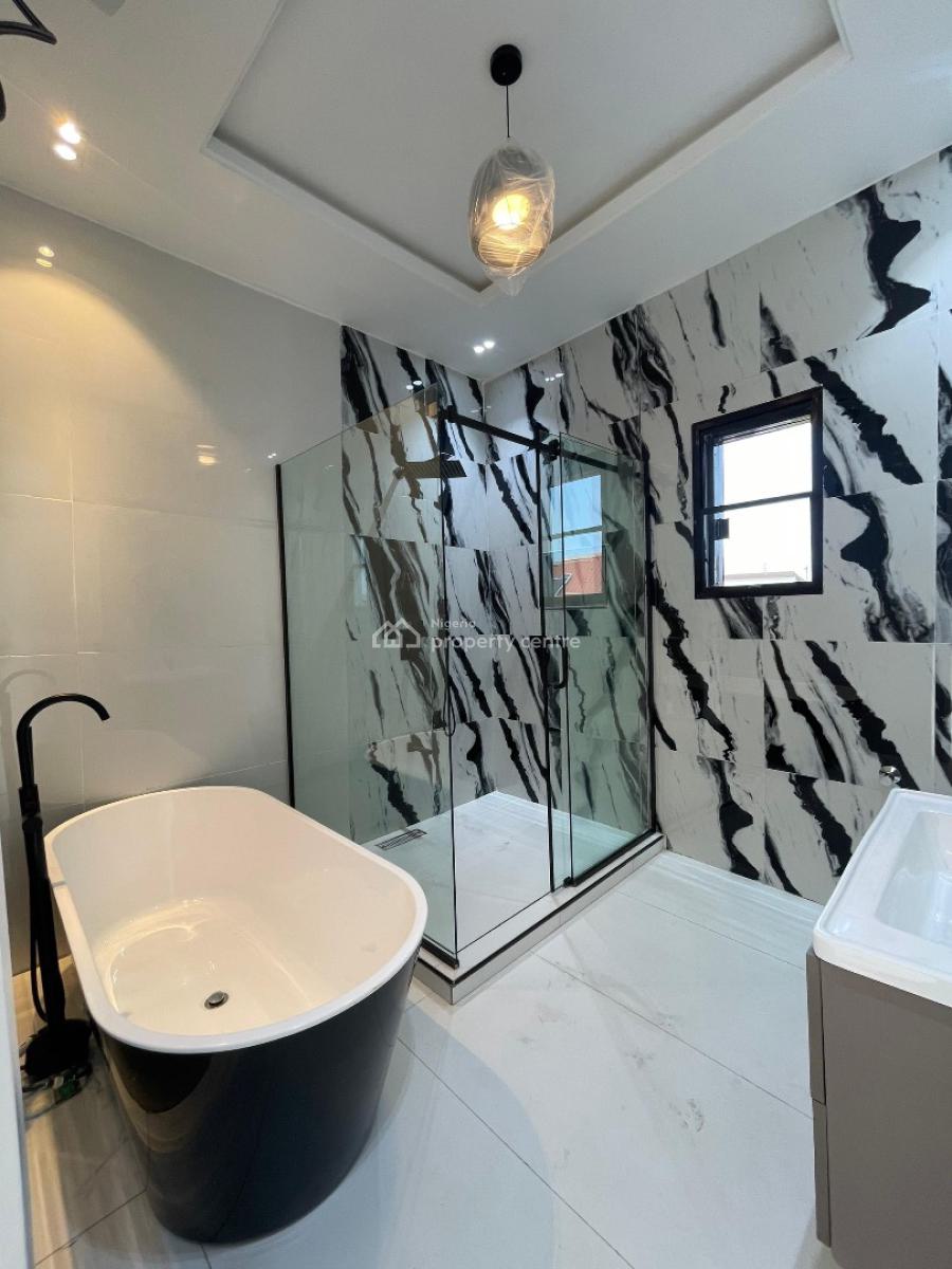 Beautifully Built 4 Bedroom Detached with Pool, Cinema, Gym and Roofto, Lekki Phase 1, Lekki, Lagos, Detached Duplex for Sale