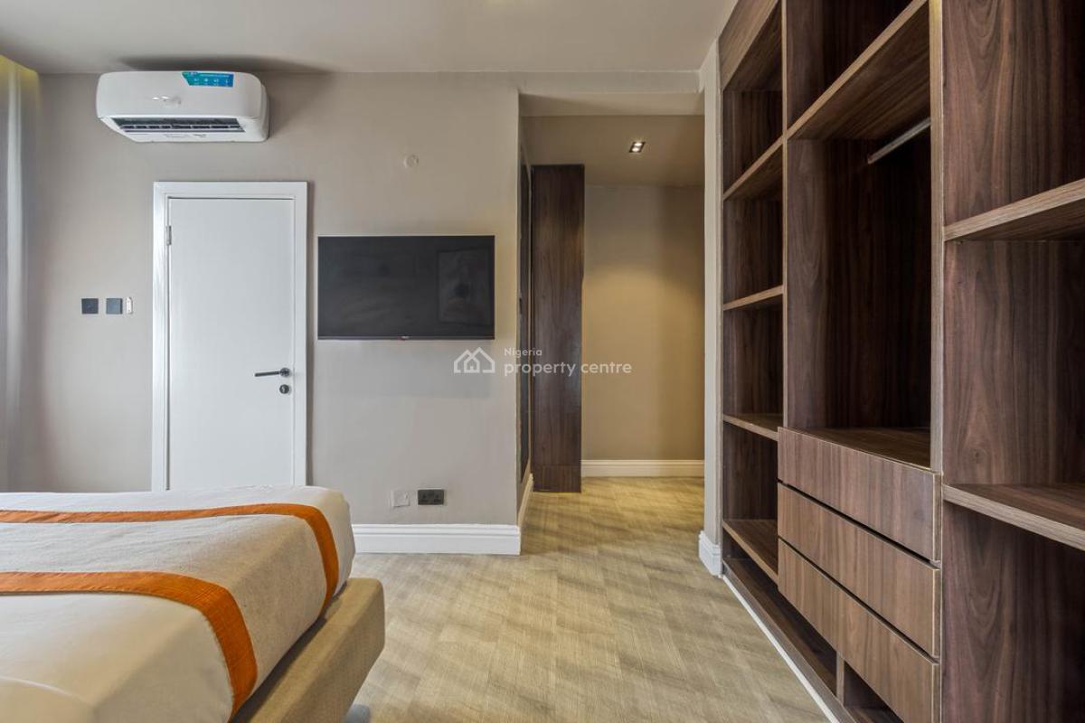 Stunning 3 Bedroom Apartment W/pool,balconies and More, Cooper Road, Ikoyi, Lagos, Flat / Apartment Short Let