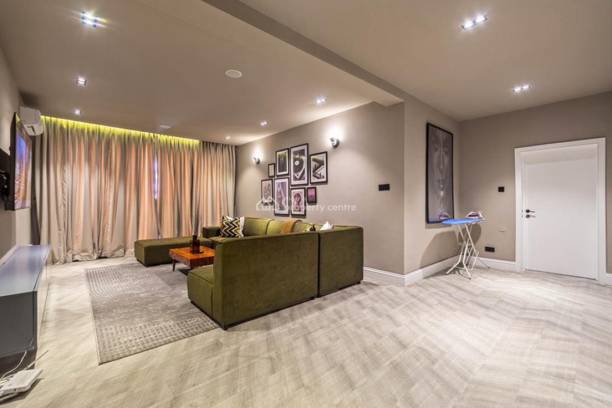 Stunning 3 Bedroom Apartment W/pool,balconies and More, Cooper Road, Ikoyi, Lagos, Flat / Apartment Short Let