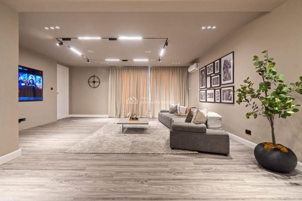 Stunning 3 Bedroom Apartment W/pool,balconies and More, Cooper Road, Ikoyi, Lagos, Flat / Apartment Short Let