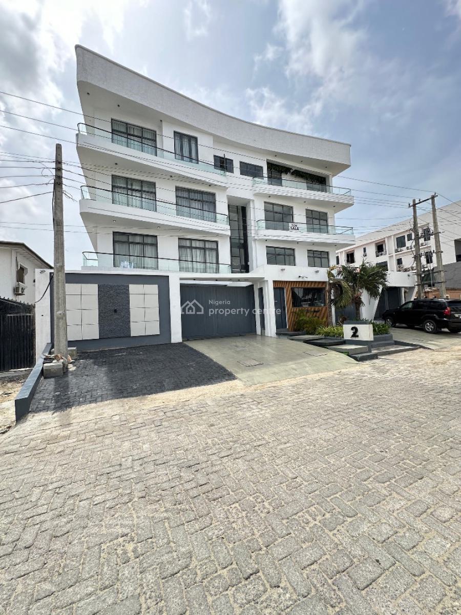 4 Bedroom Maisonette with Bq, Communal Pool and Gym., Lekki Phase 1, Lekki, Lagos, Flat / Apartment for Sale