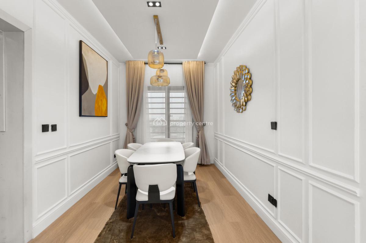 Grandiose 3 Bedroom Apartment W/shades of Deluxe Living, Lekki Phase 1, Lekki, Lagos, Flat / Apartment Short Let