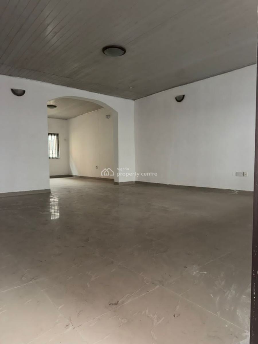 Spacious 3 Bedroom Flat in Serene and Secured Location, Chevron Drive, Lekki, Lekki, Lagos, Flat / Apartment for Rent