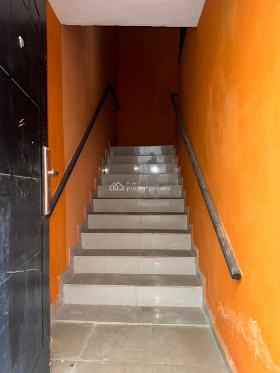 Spacious 3 Bedroom Flat in Serene and Secured Location, Chevron Drive, Lekki, Lekki, Lagos, Flat / Apartment for Rent