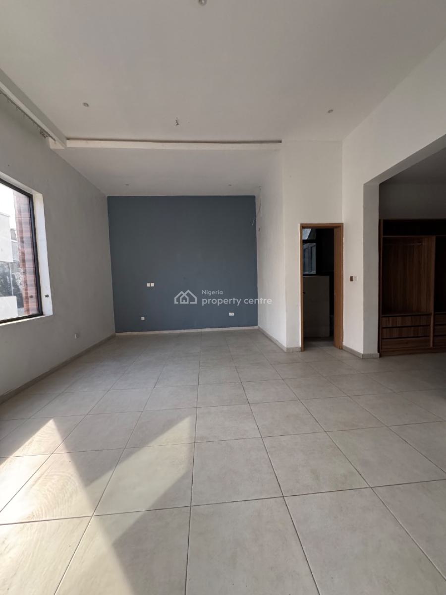 𝐌𝐀𝐈𝐍𝐓𝐀𝐈𝐍𝐄𝐃 4 𝐁𝐄𝐃𝐑𝐎𝐎𝐌 𝐓𝐄𝐑𝐑𝐀𝐂𝐄 𝐃𝐔𝐏𝐋𝐄𝐗, Osapa, Lekki, Osapa, Lekki, Lagos, Terraced Duplex for Rent