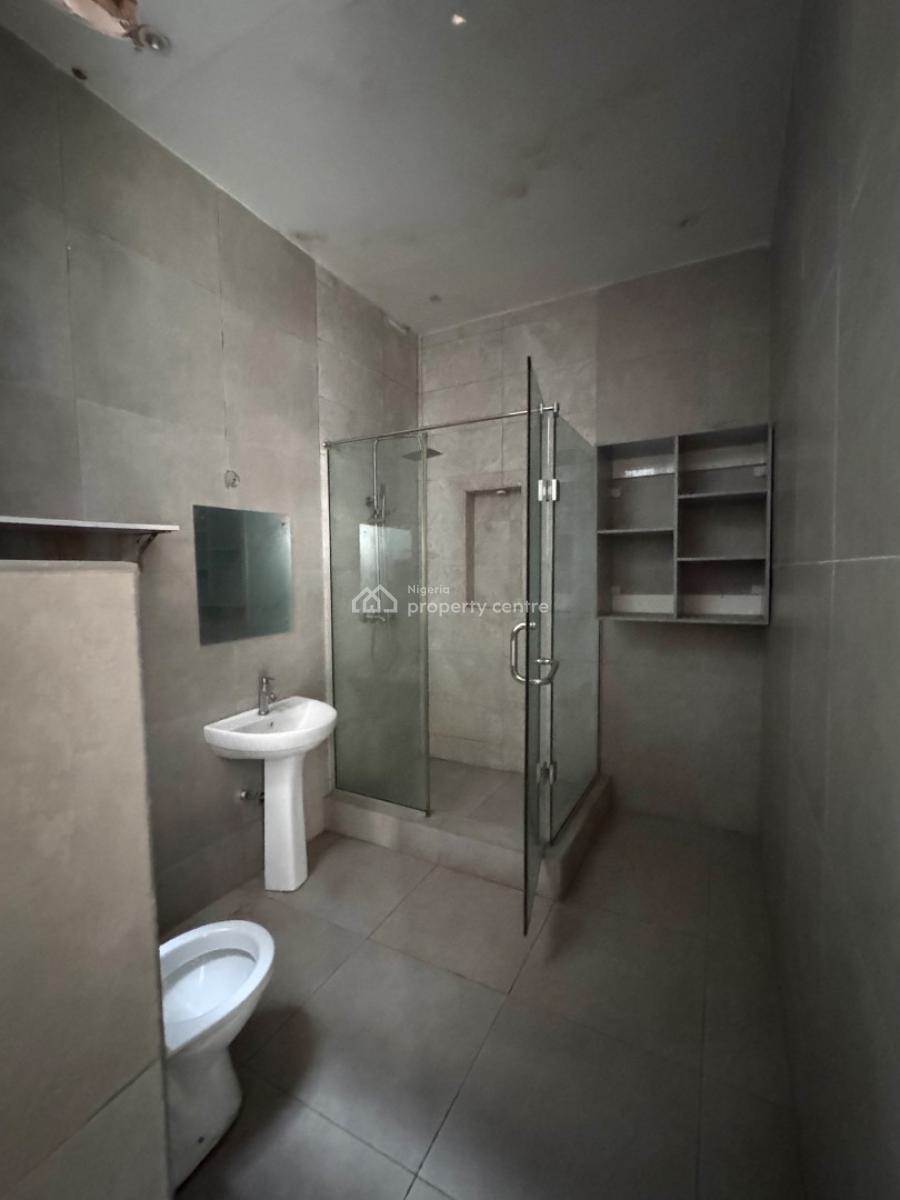 𝐌𝐀𝐈𝐍𝐓𝐀𝐈𝐍𝐄𝐃 4 𝐁𝐄𝐃𝐑𝐎𝐎𝐌 𝐓𝐄𝐑𝐑𝐀𝐂𝐄 𝐃𝐔𝐏𝐋𝐄𝐗, Osapa, Lekki, Osapa, Lekki, Lagos, Terraced Duplex for Rent