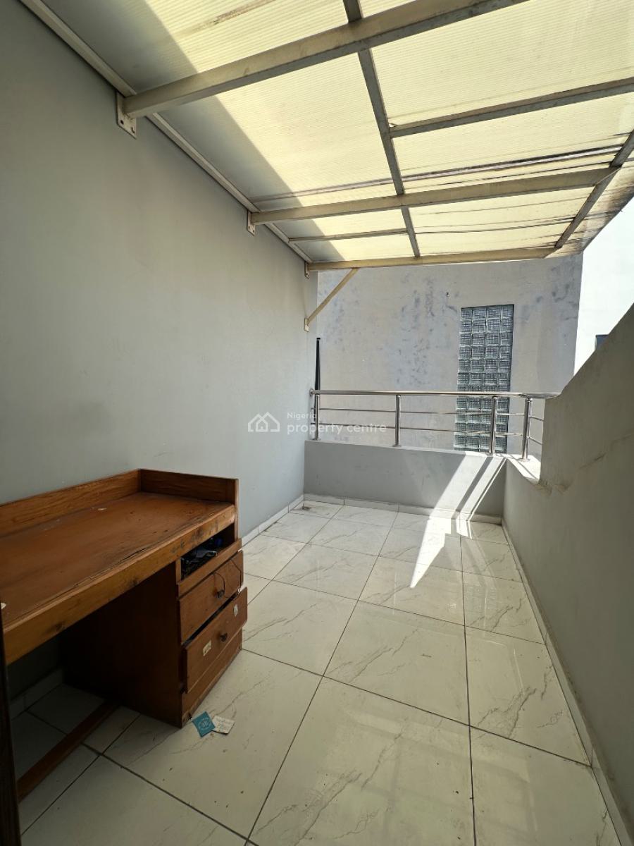 𝐌𝐀𝐈𝐍𝐓𝐀𝐈𝐍𝐄𝐃 5 𝐁𝐄𝐃𝐑𝐎𝐎𝐌 𝐒𝐄𝐌𝐈 𝐃𝐄𝐓𝐀𝐂𝐇𝐄𝐃 𝐃𝐔𝐏, Osapa, Lekki, Osapa, Lekki, Lagos, Semi-detached Duplex for Rent