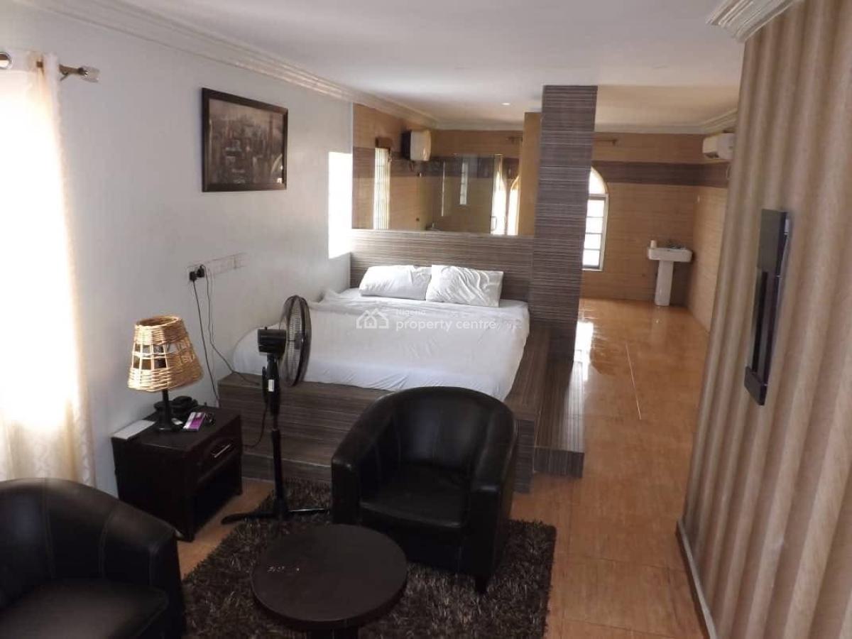 13 Rooms Luxury Hotel New Owerri - with Swimming Pool, Imo Housing Estate Owerri, New Owerri, Owerri Municipal, Imo, Hotel / Guest House for Sale