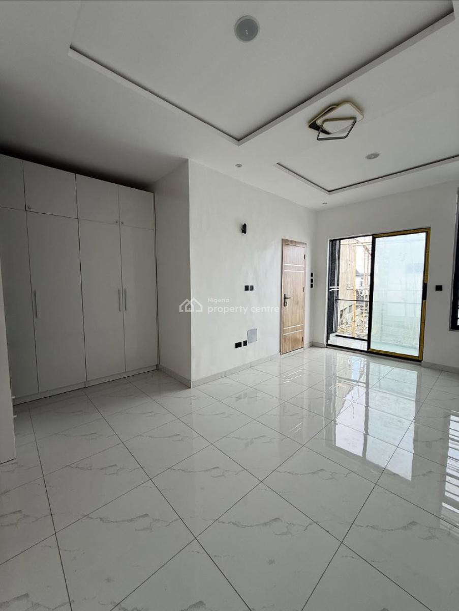 Spacious 4 Bedroom Terrace Duplex, Chevron, Lekki, Lagos, Terraced Duplex for Sale