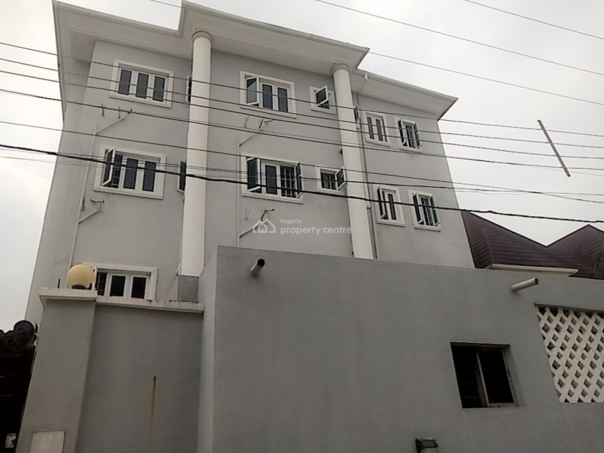 a Neatly and Massively Built 3 Bedroom Flat, Osapa, Lekki, Lagos, Flat / Apartment for Rent