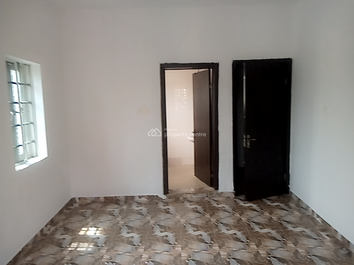 a Neatly and Massively Built 3 Bedroom Flat, Osapa, Lekki, Lagos, Flat / Apartment for Rent