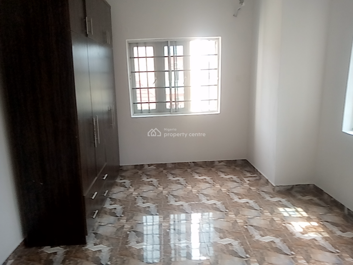 a Neatly and Massively Built 3 Bedroom Flat, Osapa, Lekki, Lagos, Flat / Apartment for Rent