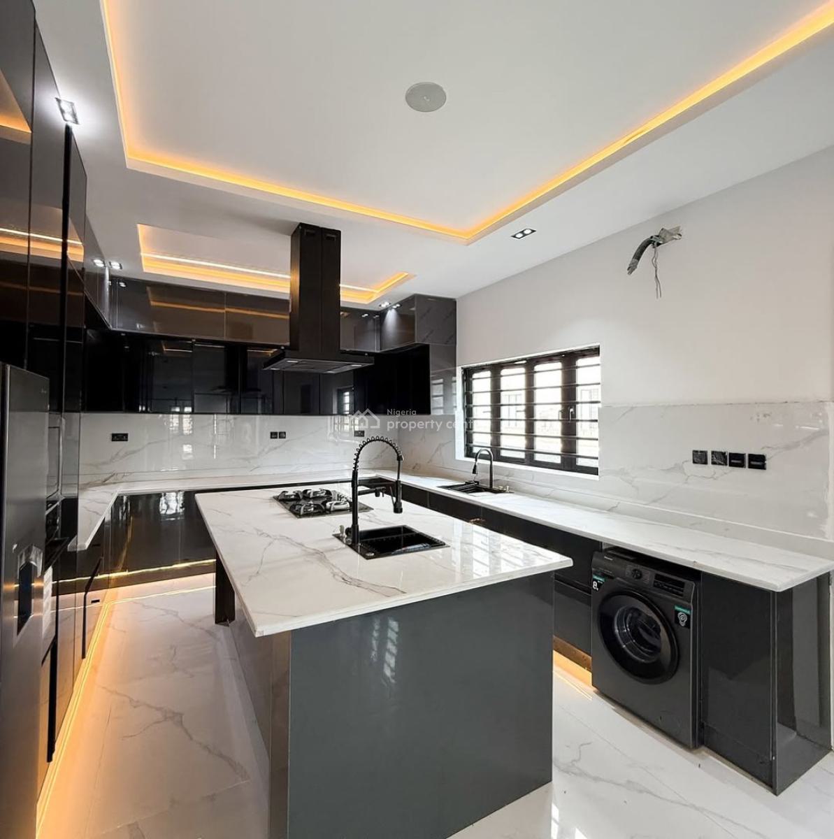 Well Built 5 Bedroom Detached Duplex with Cinema and Pool, Lekky County, Lekki, Lagos, Detached Duplex for Sale