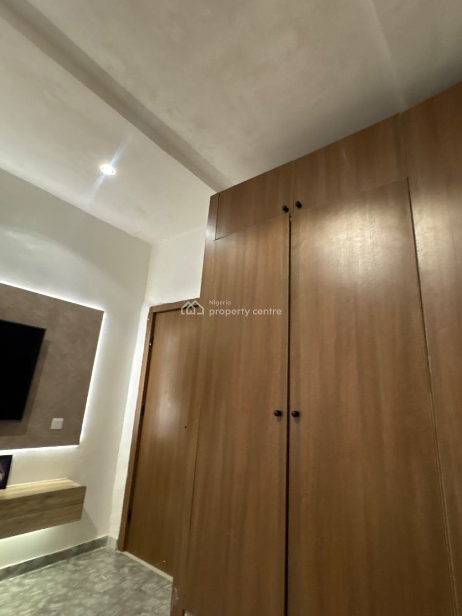 Luxury 1 Bedroom Apartment, Orchid Road, Lekki, Lagos, Mini Flat (room and Parlour) Short Let