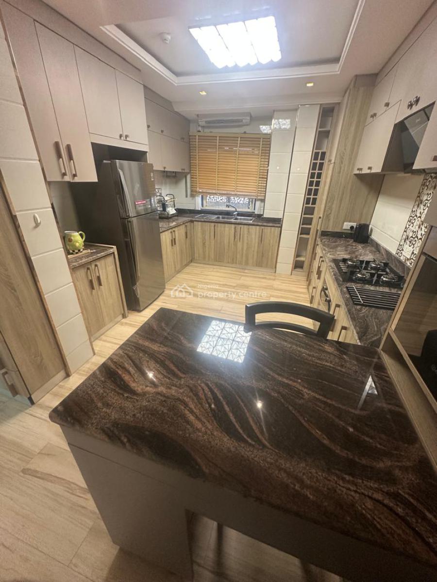 4 Bedroom Apartment with Gym and Swimming Pool, Banana Island, Ikoyi, Lagos, Flat / Apartment Short Let