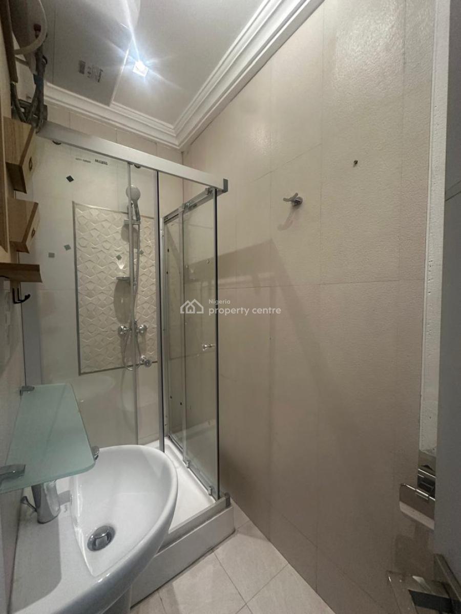 4 Bedroom Apartment with Gym and Swimming Pool, Banana Island, Ikoyi, Lagos, Flat / Apartment Short Let