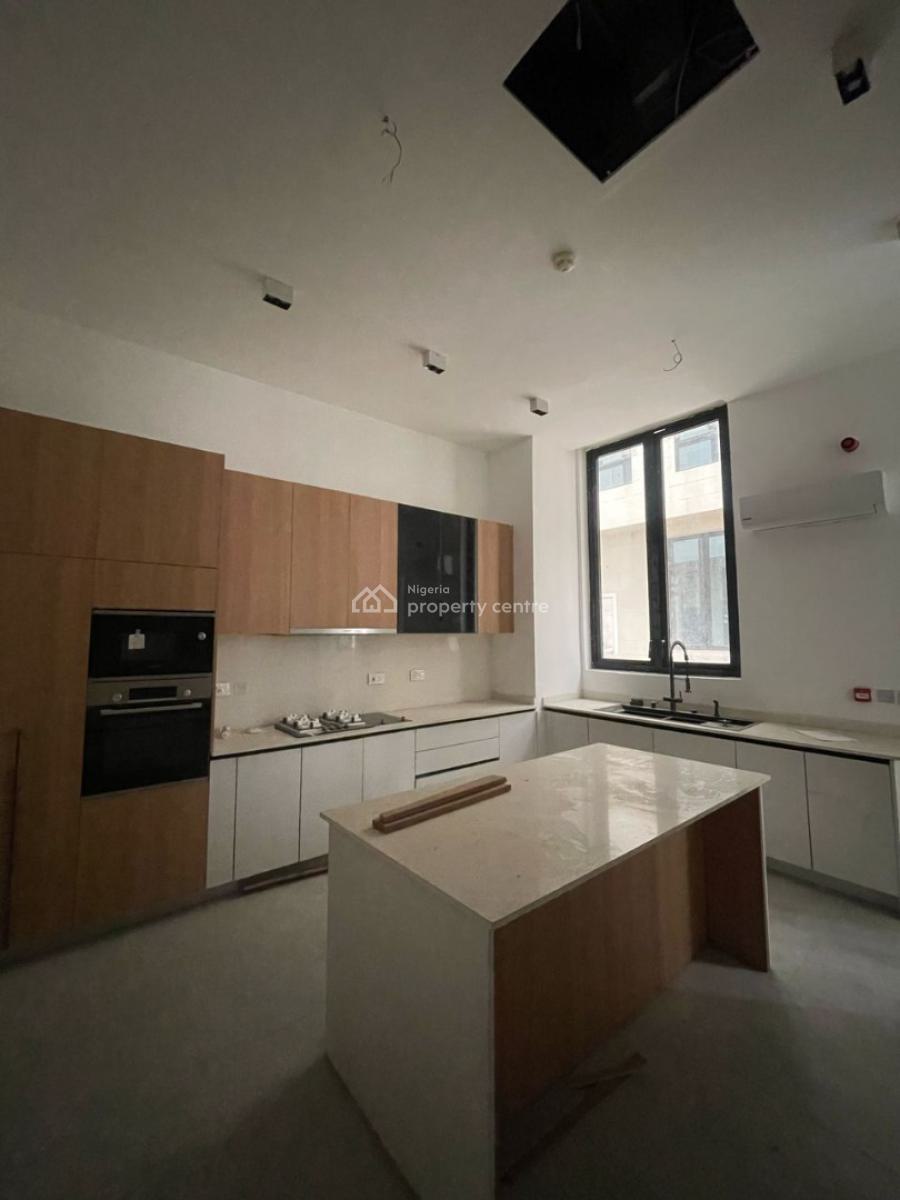 Elegant 5-bedroom Semi-detached Villa in Old Ikoyi, Private Rooftop Terrace – Ideal for Entertaining and Relaxation Swimmi, Old Ikoyi, Ikoyi, Lagos, Terraced Duplex for Sale