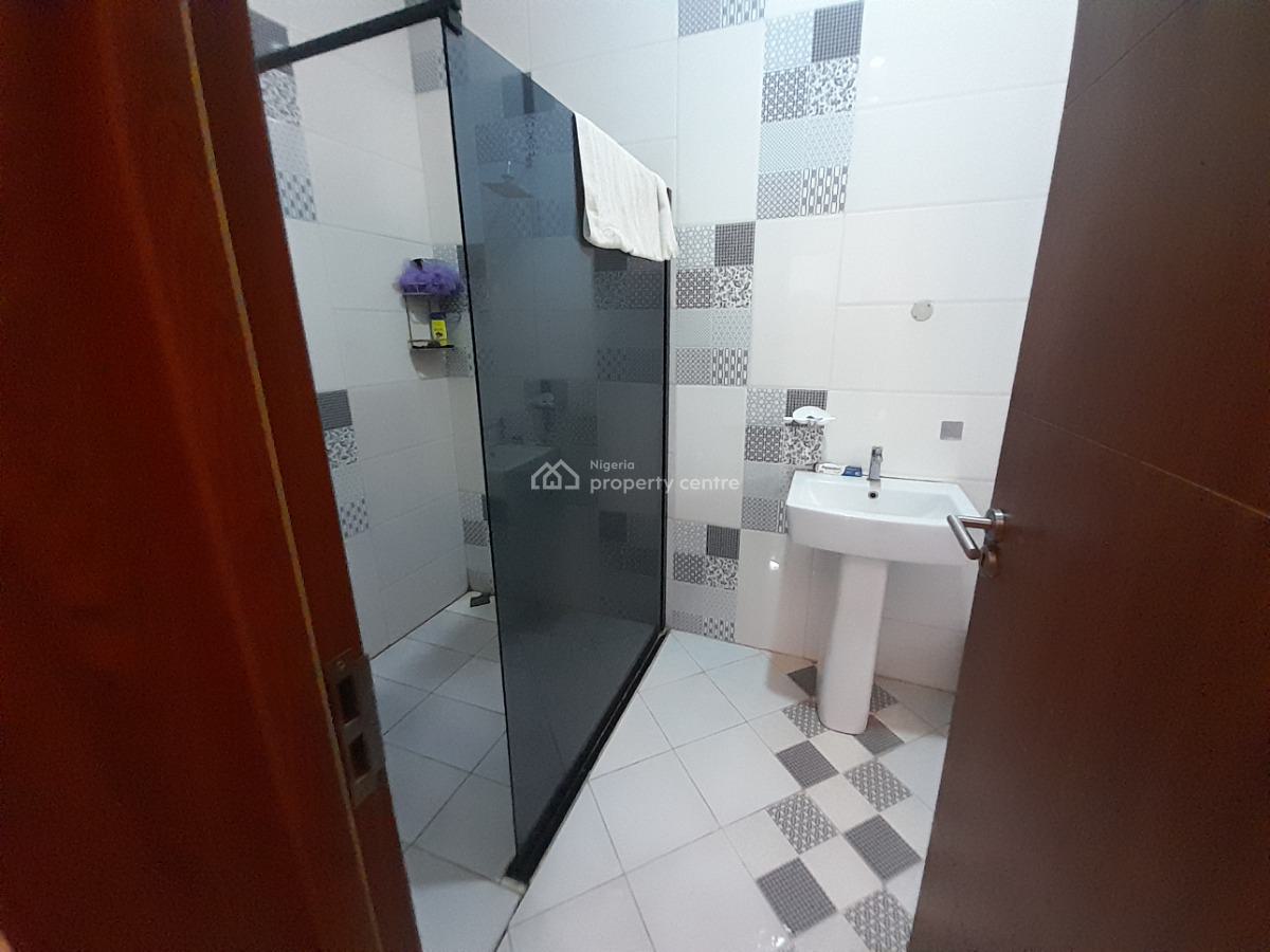 Partly Furnished and Serviced 1 Bedroom Apartment  (ensuite), Katampe Extension, Katampe, Abuja, Flat / Apartment for Rent