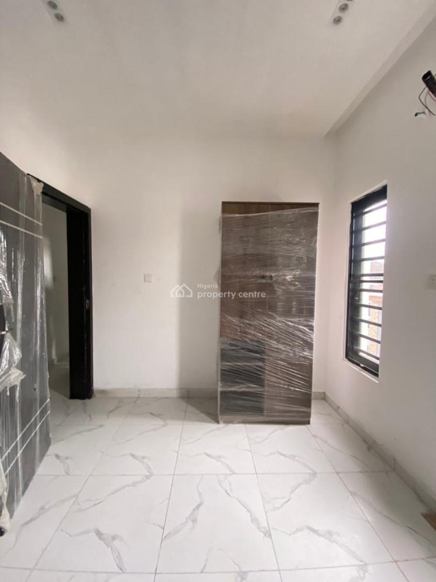 2 Bedroom Flat  (upstairs), Agungi, Agungi, Lekki, Lagos, House for Rent