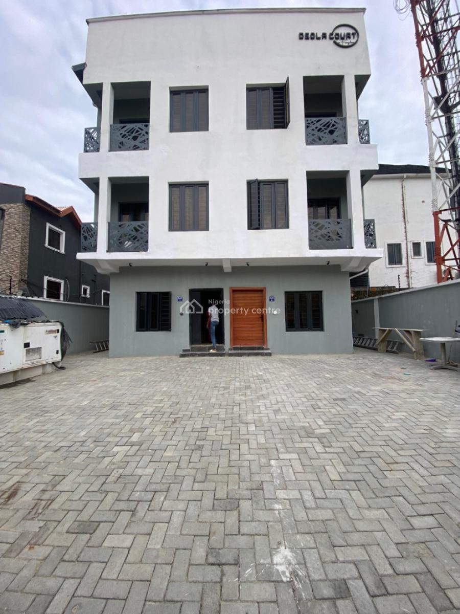 2 Bedroom Flat  (upstairs), Agungi, Agungi, Lekki, Lagos, House for Rent