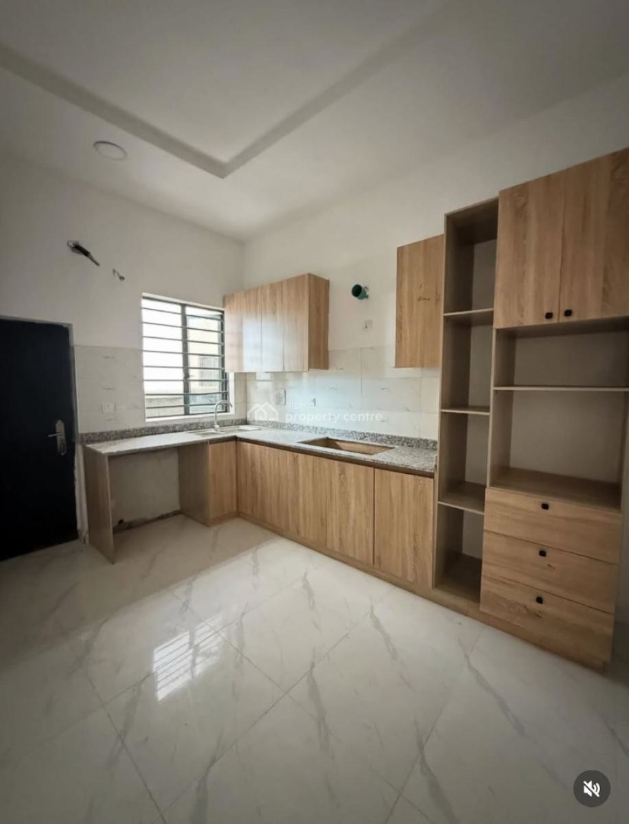 Spacious 4 Bedroom Semi Detached Duplex, Vgc, Lekki, Lagos, Semi-detached Duplex for Sale