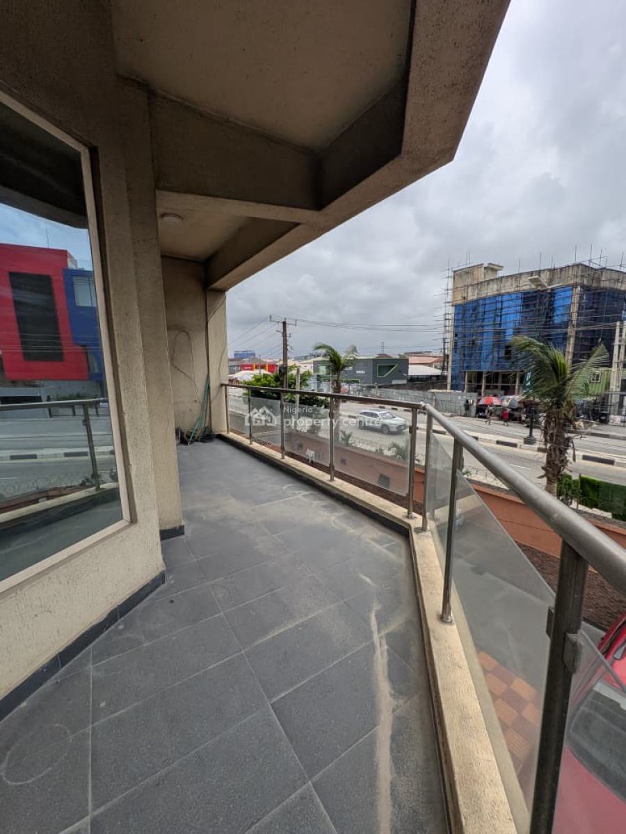 Spacious 2 Bedroom Apartment with a Bq in Oniru Estate, Oniru Estate, Victoria Island, Lekki Lagos, Victoria Island (vi), Lagos, Flat / Apartment for Rent