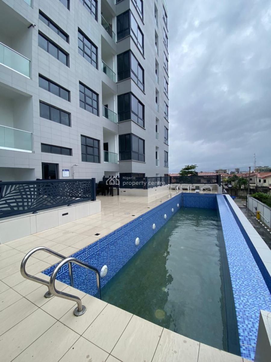 Luxury 3bedroom Apartment, Lekki Phase 1, Lekki, Lagos, Flat / Apartment for Sale