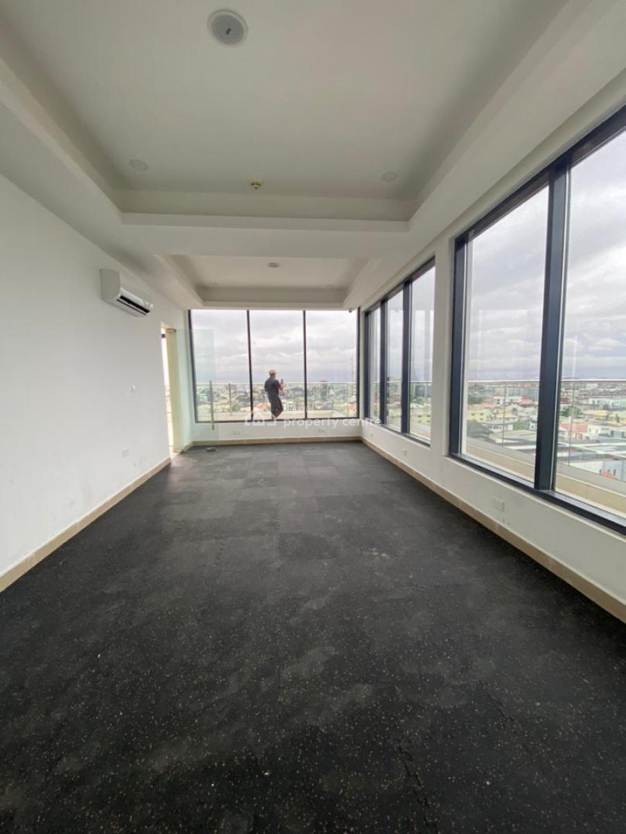 Luxury 3bedroom Apartment, Lekki Phase 1, Lekki, Lagos, Flat / Apartment for Sale