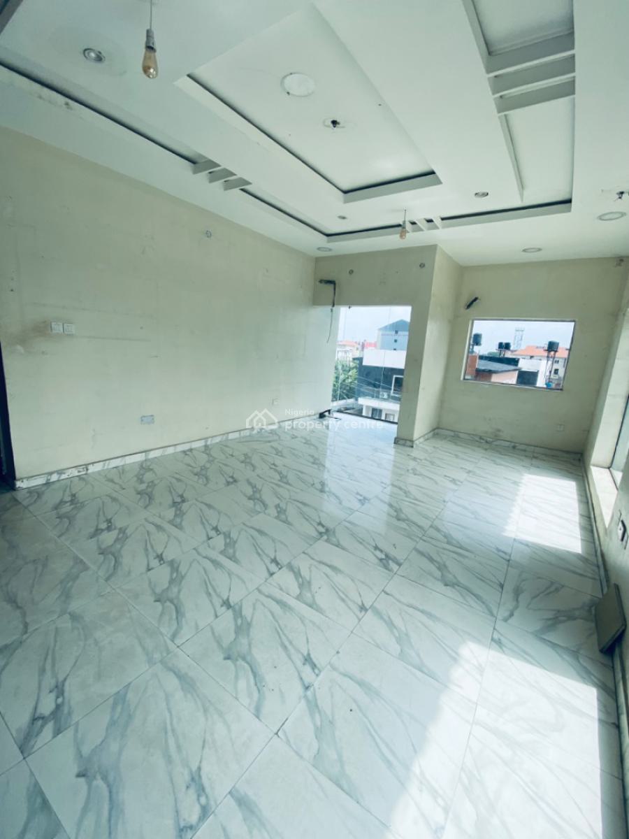 Commercial 3 Units of 3 Bedrooms Apartments on The Expressway, Lekki Conservation Road /express Way Major Road, Lekki Phase 2, Lekki, Lagos, Plaza / Complex / Mall for Rent