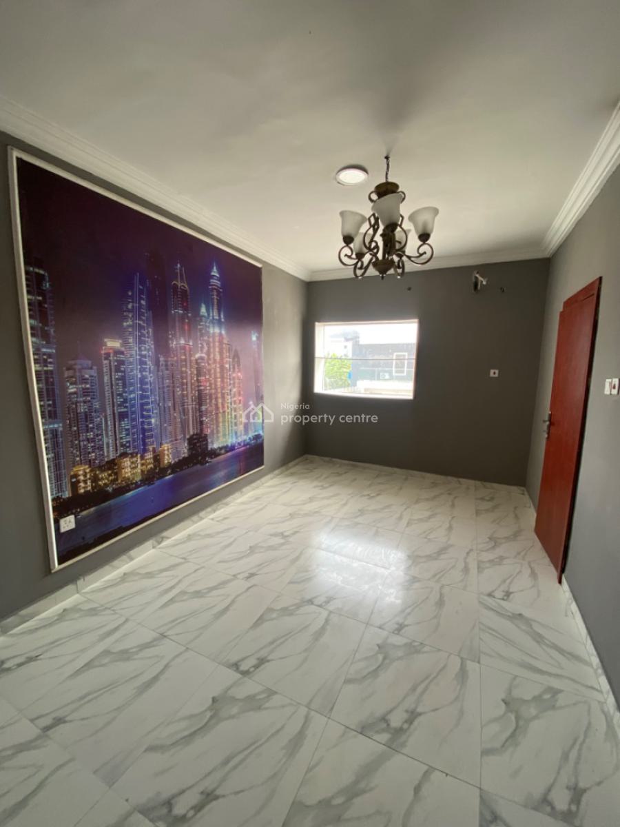 Commercial 3 Units of 3 Bedrooms Apartments on The Expressway, Lekki Conservation Road /express Way Major Road, Lekki Phase 2, Lekki, Lagos, Plaza / Complex / Mall for Rent