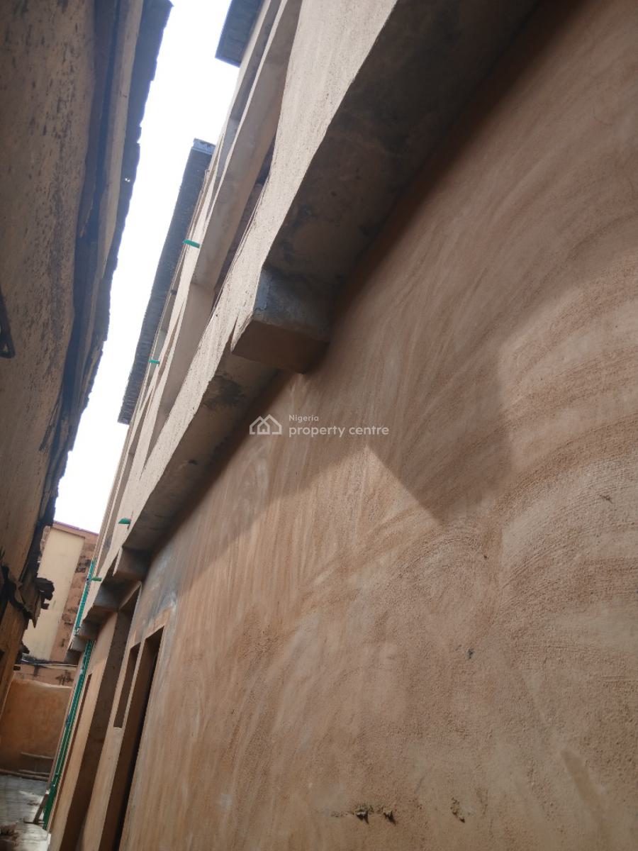 New Lovely Self, Ebute Metta West, Yaba, Lagos, Self Contain (single Rooms) for Rent