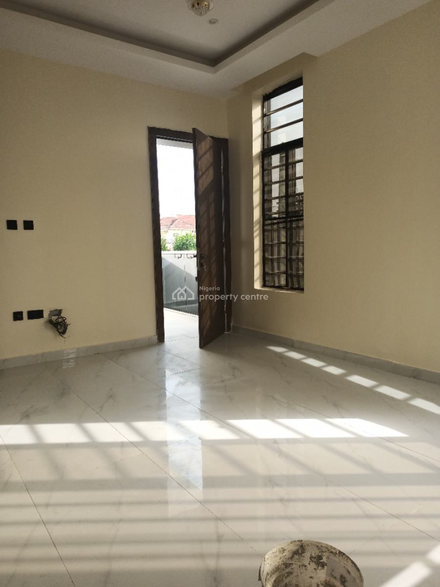 Newly Built 2bedroom Apartment with Spacious Rooms, Off Admiralty Way, Lekki Phase 1, Lekki, Lagos, Block of Flats for Sale