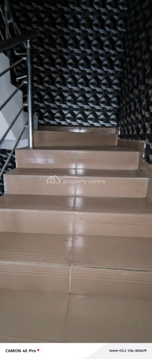 Well Maintain 3bedroom Terrace Duplex, Off Ologolo, Lekki, Lagos, House for Rent