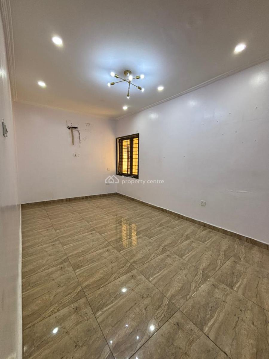 Well-maintained 3-bedroom Duplex with Bq, Lekki Phase 1, Lekki, Lagos, House for Rent
