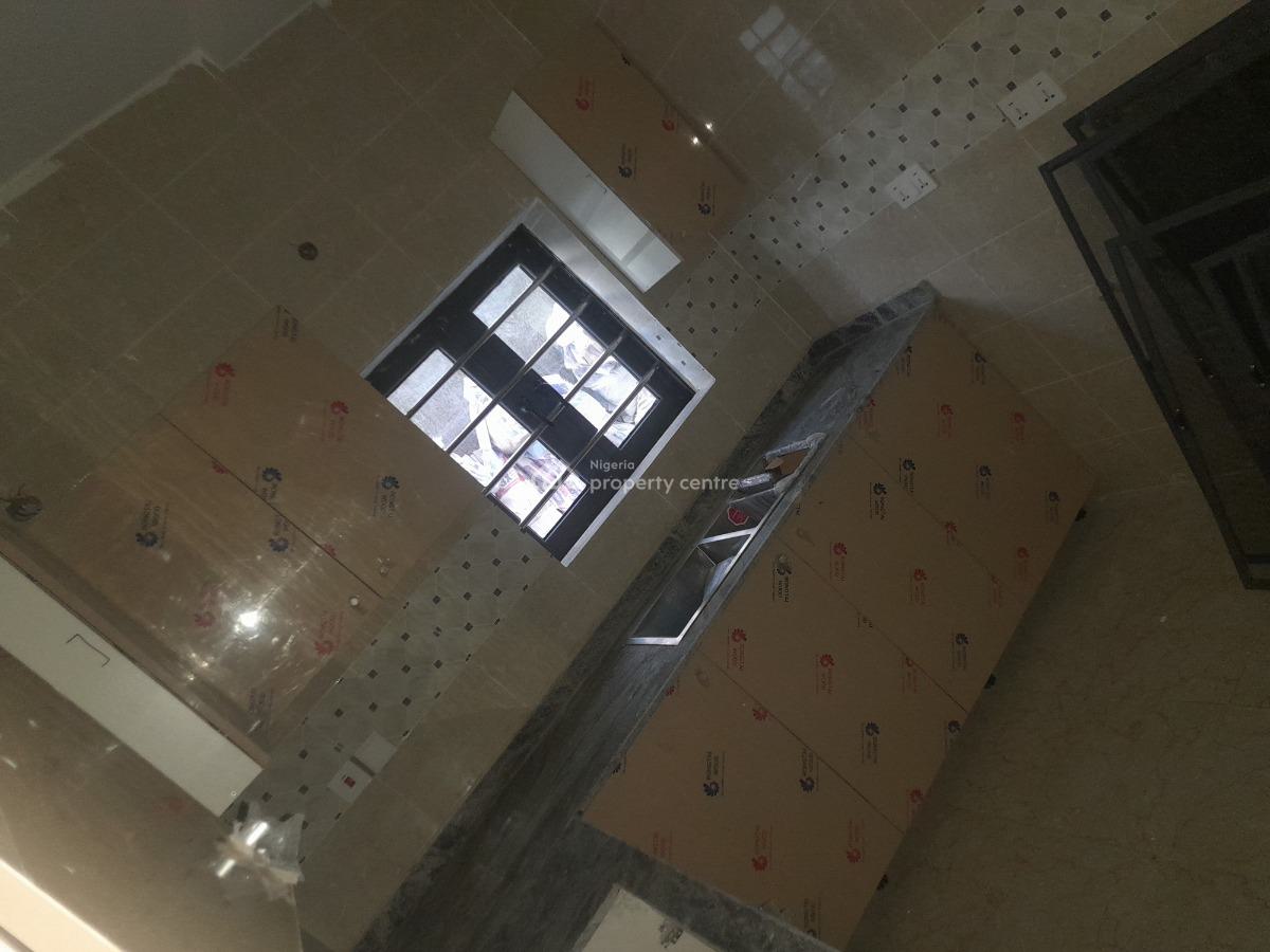 Standard 3bedrooms Duplex with a Mini Room, Fo1 Layout, Kubwa, Abuja, Semi-detached Duplex for Rent