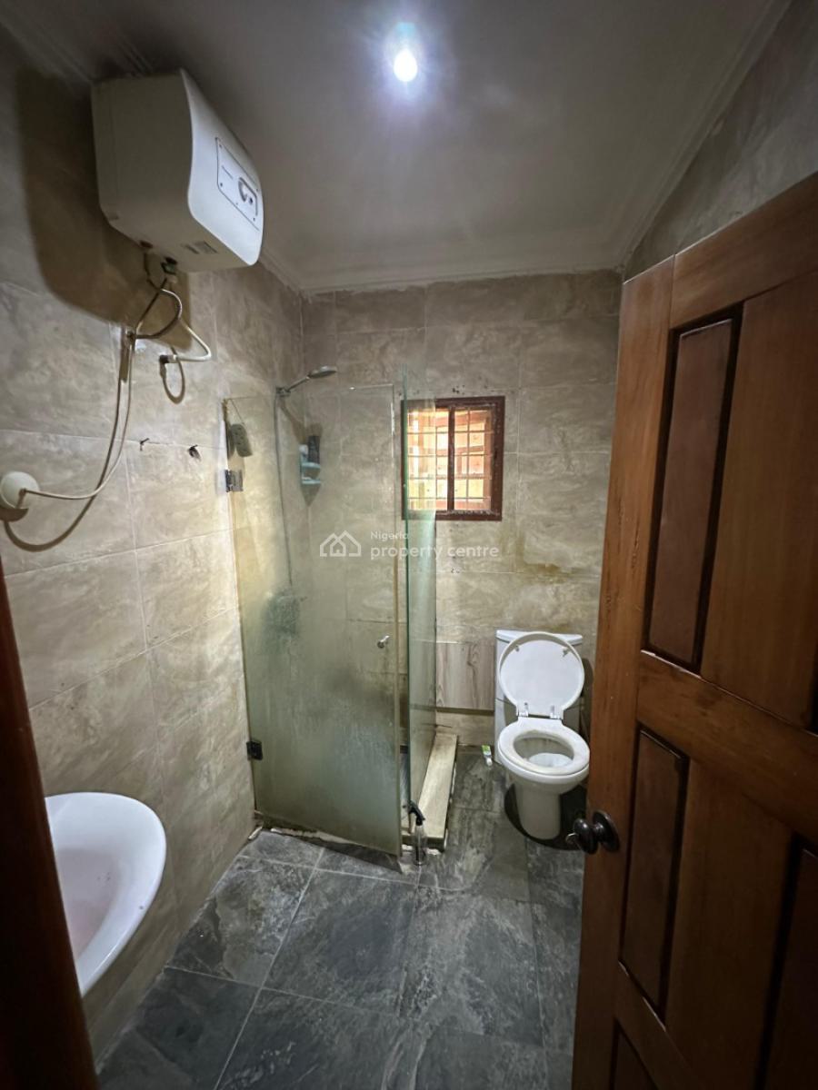 Spacious ‎mini Flat (room and Parlor), Ologolo, Lekki, Lagos, Flat / Apartment for Rent