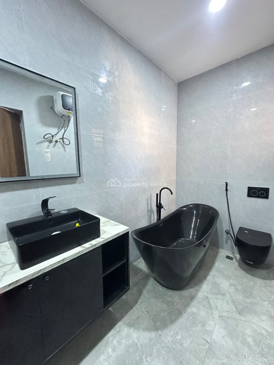 Massive 3 Bedroom Flat + Bq, Ikate, Ikate, Lekki, Lagos, Flat / Apartment for Sale