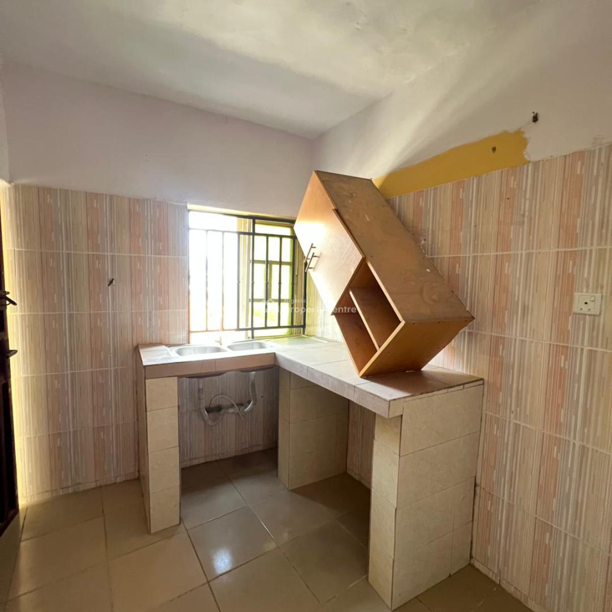 Luxury 3 Bedroom Apartment, Osapa, Lekki, Lagos, Flat / Apartment for Rent