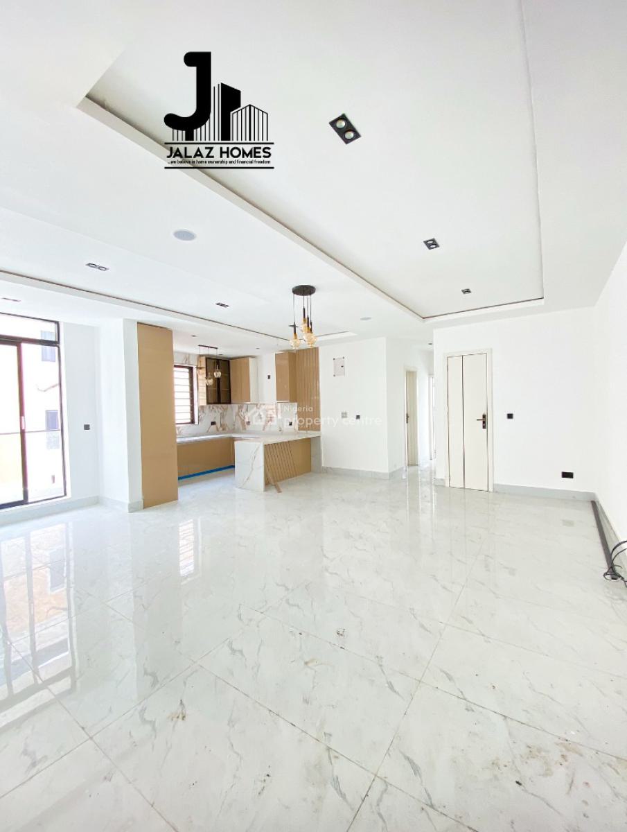 2 Bedroom Apartment, Lekki Phase 1, Lekki, Lagos, Flat / Apartment for Sale