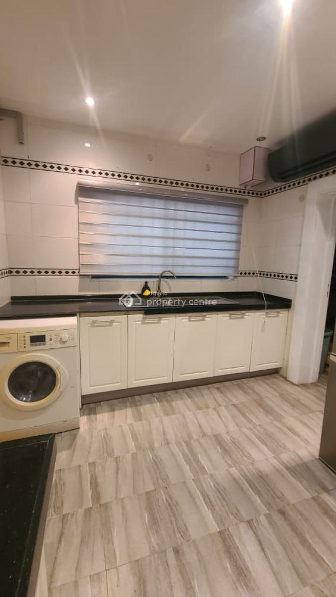 Fully Furnished Two Bedroom Apartment Available, Banana Island, Banana Island, Ikoyi, Lagos, Flat / Apartment for Rent