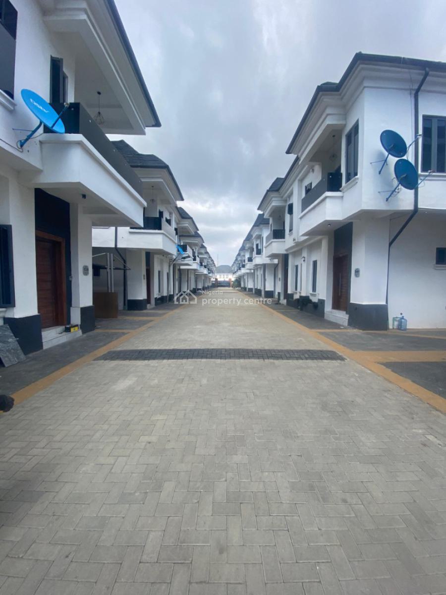Relax in Luxury! 4-bedroom Terrace Pool with Swimming Pool, Orchid, Lekki, Lagos, Terraced Duplex for Sale