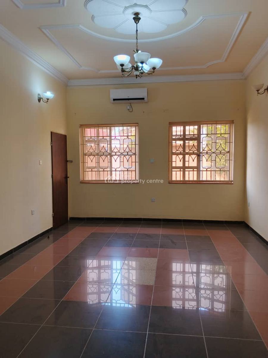 Serviced 3 Bedroom Flat with 1room Bq. Acs, Generator & Swimming Pool, Off Ibb Boulevard, Maitama District, Abuja, Flat / Apartment for Rent