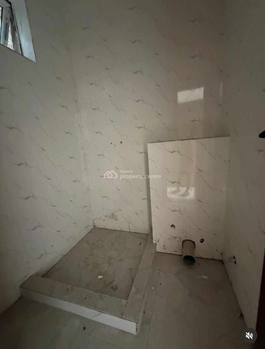 Newly Built 2 Bedroom Apartment with Pool, Gym, Ikate, Lekki, Lagos, Block of Flats for Sale