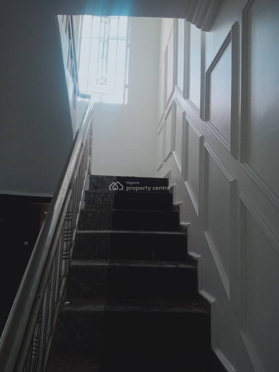 Newly Renovated   3 Bedroom Semi-detached Duplex  in an Estate, Lifecamp Godab Or Close to 69 Road Charley Boy, Kafe, Abuja, Semi-detached Duplex for Rent