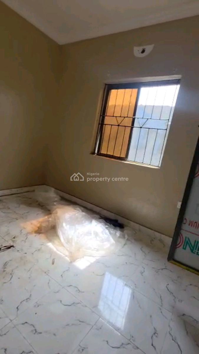 Standard and Executive Mini Flat, Yaba, Yaba, Lagos, Mini Flat (room and Parlour) for Rent