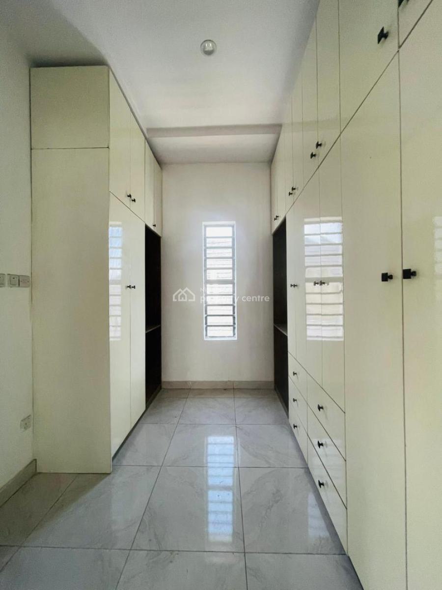 Exquisite 5 Bedroom Detached Duplex at Magodo Phase 2, Gra Phase 2, Magodo, Lagos, Detached Duplex for Sale